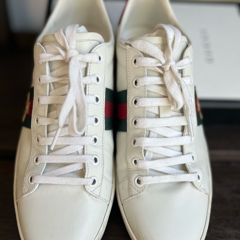 Gucci WOMEN'S ACE SNEAKER WITH BEE - Picture 5 of 14